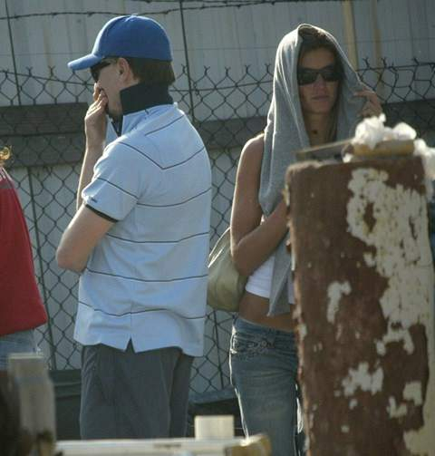 Leonardo DiCaprio and girlfriend Gisele Bundchen try to go incognito as they furniture shop in LA