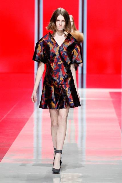 Pixelformula nChristopher Kane nWomenswear nWinter 2013 - 2014 nLondon