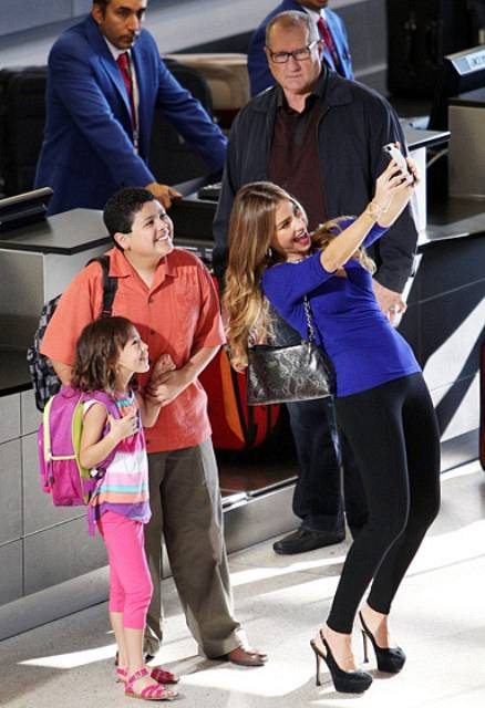 102401PCNEX ModernFamily