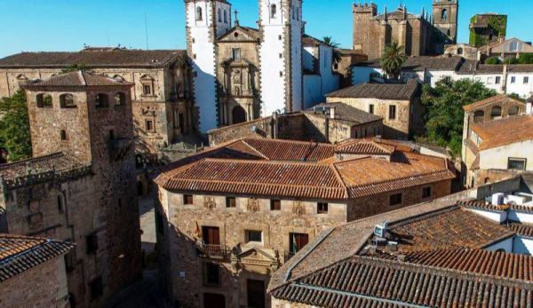 Caceres 1 