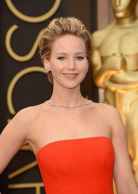 Jennifer-Lawrence-2014-Oscars