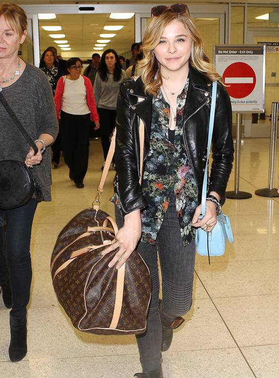 Celebrities-and-Louis-Vuitton-Luggage-13