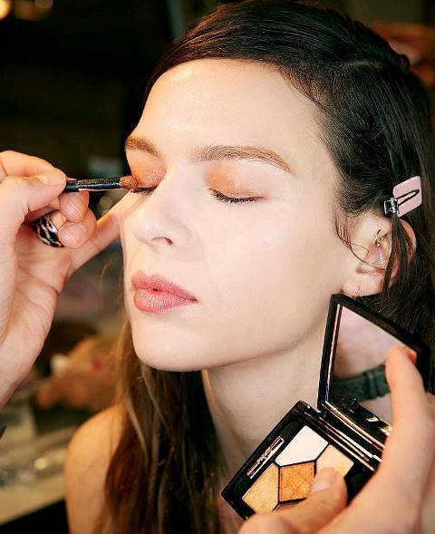 Makeup-at-the-Dior-Haute-Couture-Spring-Summer-2014-show-
