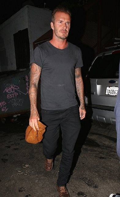 Wednesday-David-Beckham-opted-casual-look-grab-dinner