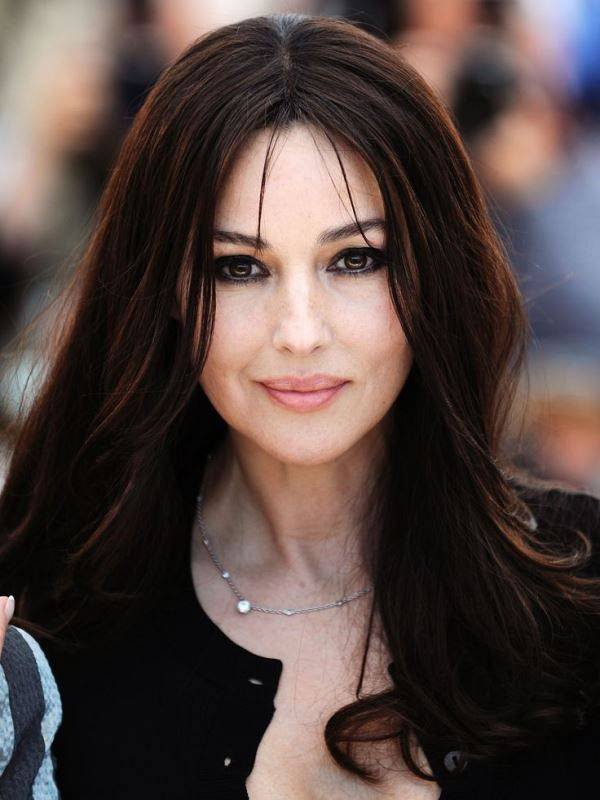 CANNES  FRANCE - MAY 16   Actress Monica Bellucci attends the Don  t Look Back Photocall held at the Palais Des Festivals during the 62nd International Cannes Film Festival on May 16  2009 in Cannes  France    Photo by Pascal Le Segretain Getty Images 