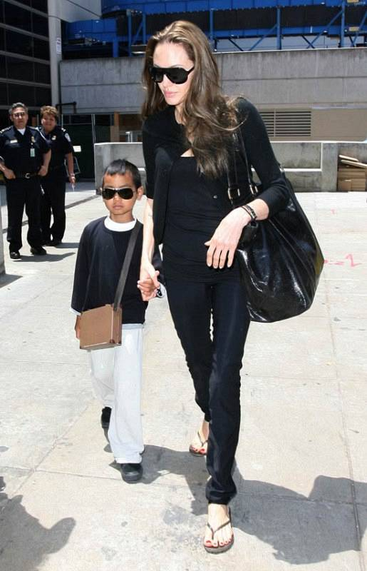 Maddox Jolie-Pitt Angelina Jolie