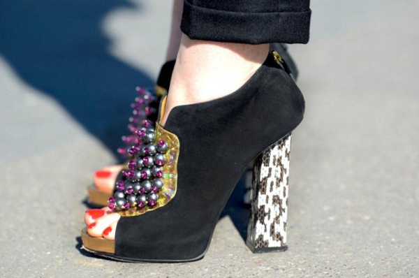 NobodyKnowsMarc com Gianluca Senese Paris Fashion week street style dior fashion show shoes  thumb 2 