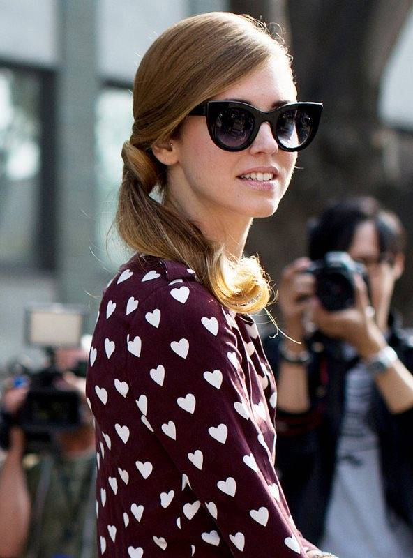 elegant-side-ponytail-looks-even-more-chic-hair-wrapped