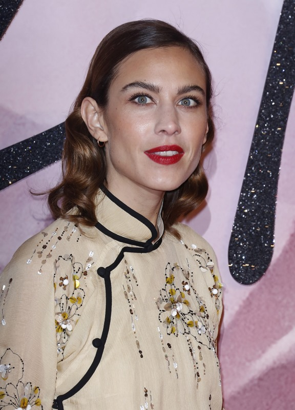 Alexa Chung #MiniMoetMoment
