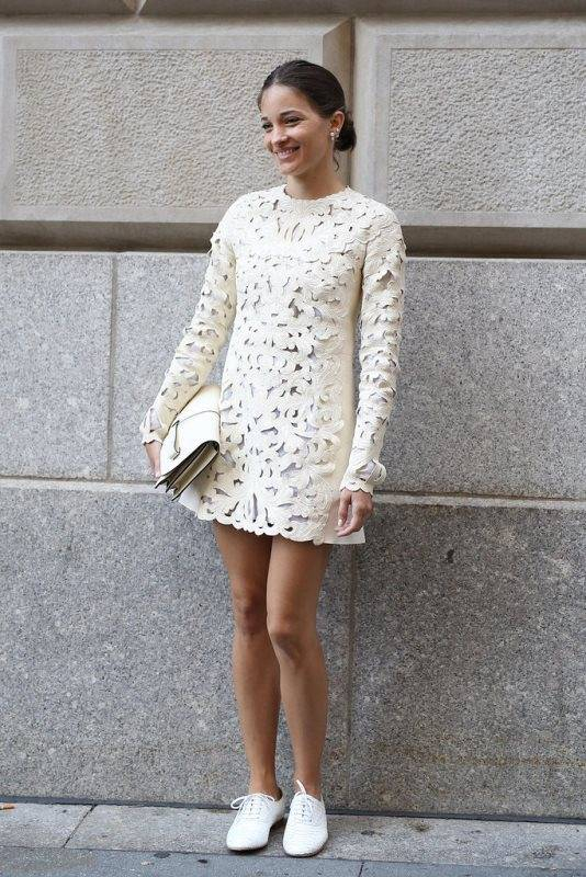 Maria-Duenas-Jacobs-perfected-boy-meets-girl-look-lacy-white