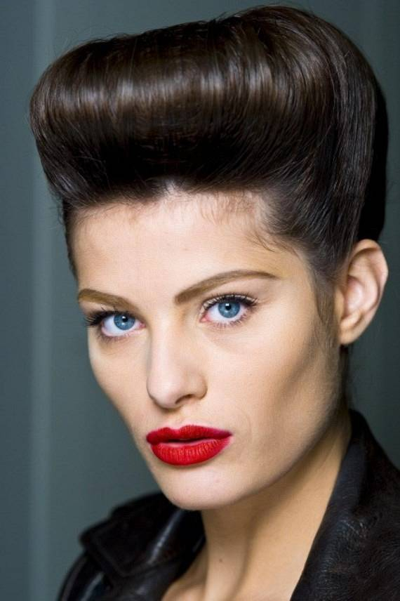 5 Stylish Alternatives to Classic Red Lips 4