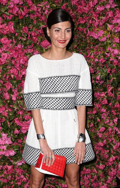 Celebrities-with-Chanel-Bags-at-the-Chanel-Tribeca-Film-Festival-Dinner-4