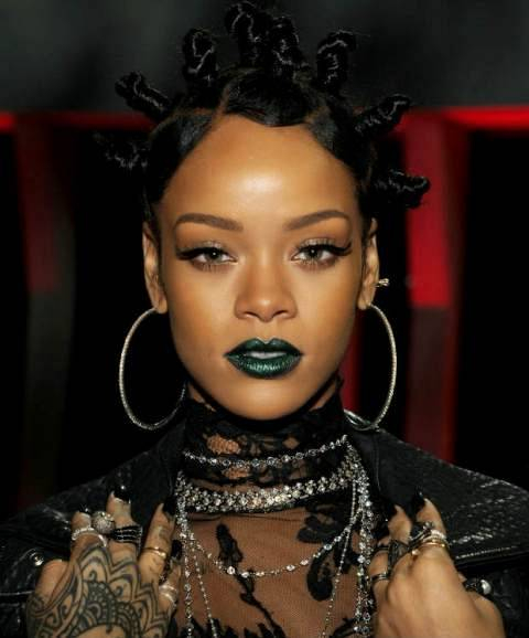 8 Rihanna BantuKnot BlackHair IHeartRadioMusicAwards