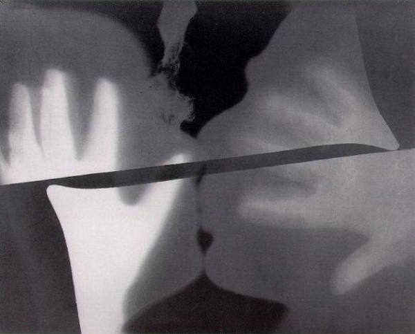 5-man ray-rayograph kiss
