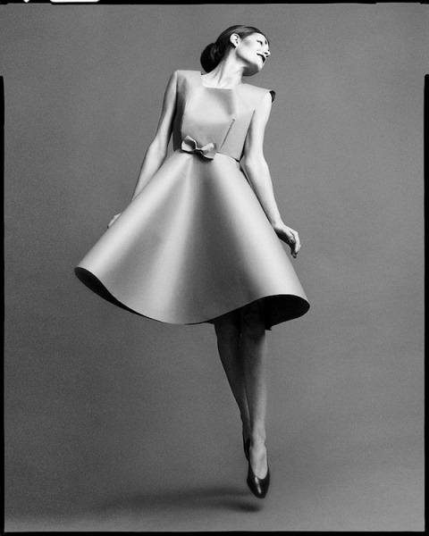Ane-Lopez Iban-Montero paper dress 01