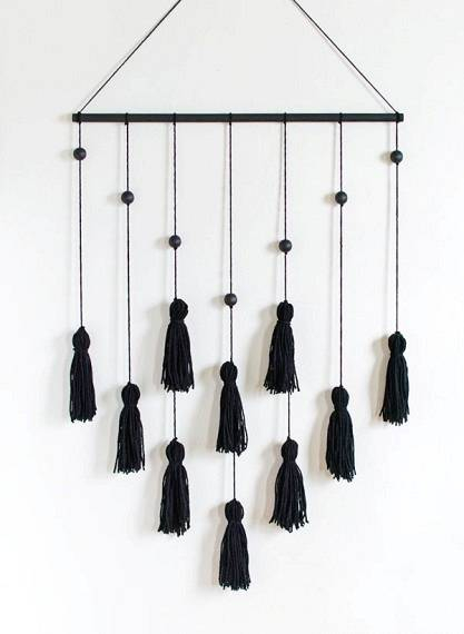 DIY-Modern-Tassel-Wall-Hanging3