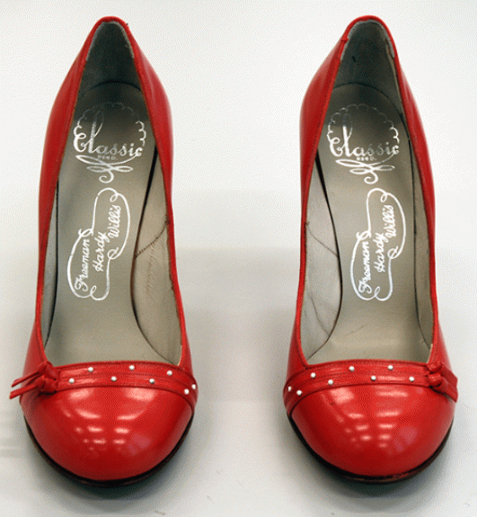 Red shoes 1958 England