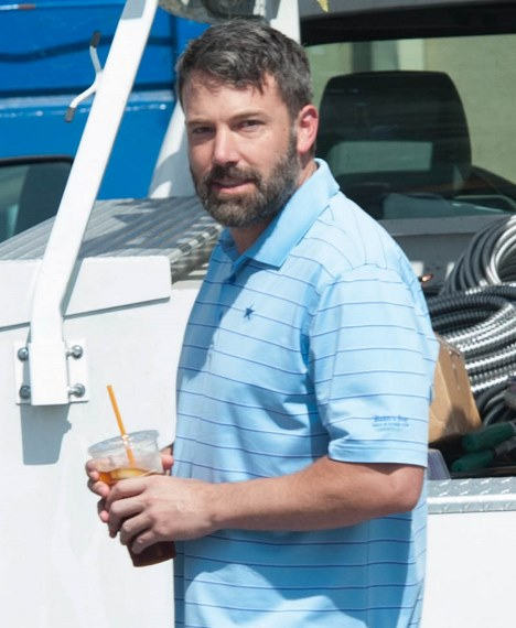 ben-affleck-blue-27aug15-04
