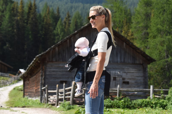 Michelle Hunziker is seen taking a selfie with an horse with Tomaso Trussardi  Celeste Trussardi and Sole Trussardi on August 10  2015 in San Cassiano  Italy  r P  rPictured  Michelle Hunziker  Celeste Trussardi r B Ref  SPL1098475  100815    B  BR    rPi