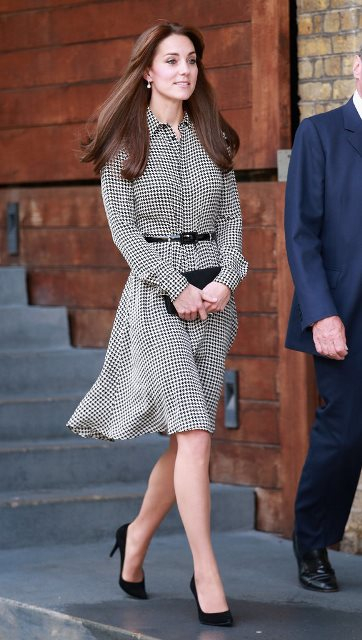 Kate-Middleton-Children-Center-London-September-2015 8 
