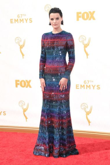 hbz-the-list-emmys-best-dressed-jaimie-alexander