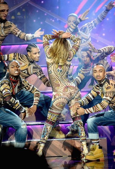 Jennifer-Lopez-2015-American-Music-Awards-Pictures  8 