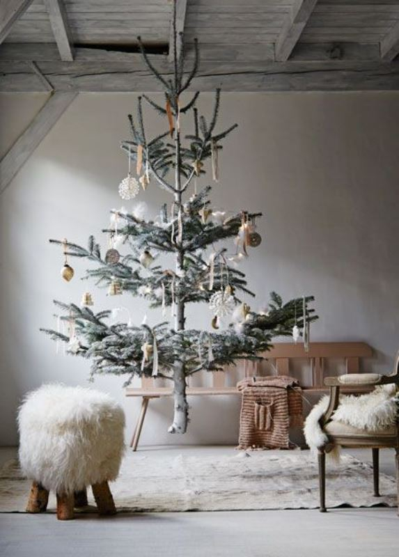 XMAS TREE 8 