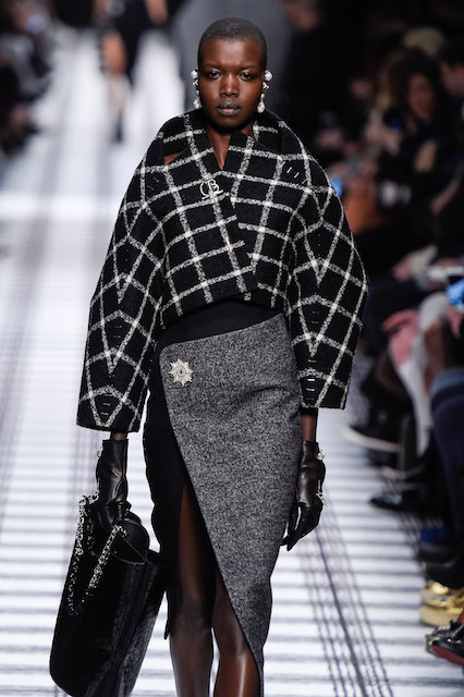 Pixelformula  Womenswear Winter 2015 - 2016 Ready To Wear Paris Balenciaga