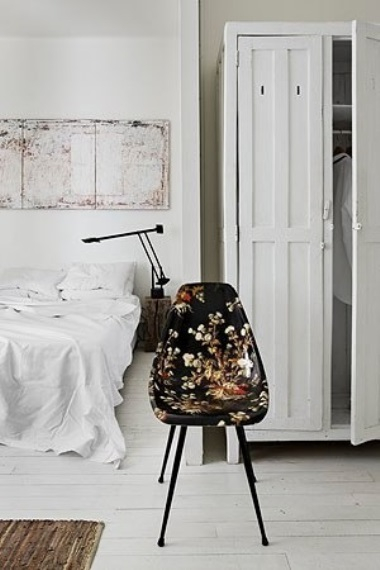 chair floral
