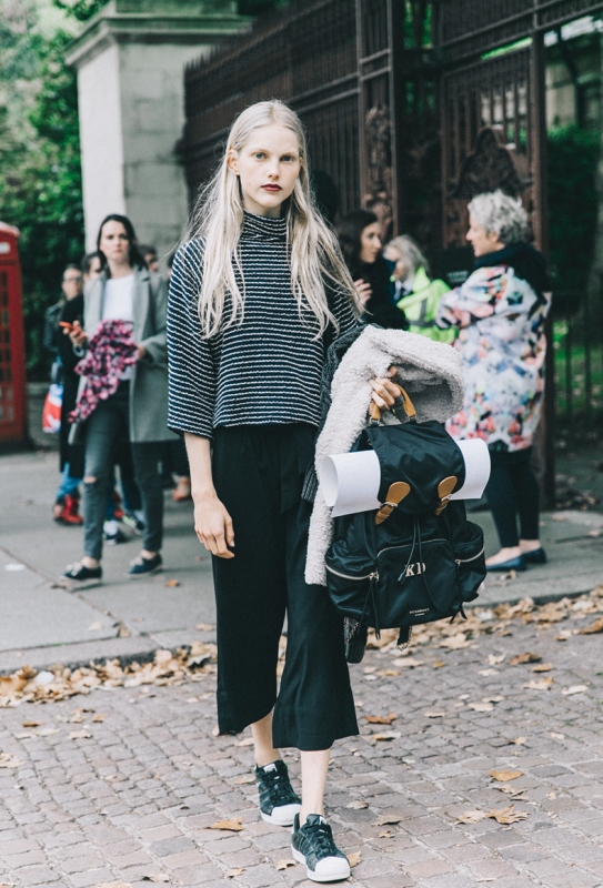 London Fashion Week-Spring Summer 16-LFW-Street Style-Collage Vintage-Burberry-Backpack-Hat-6