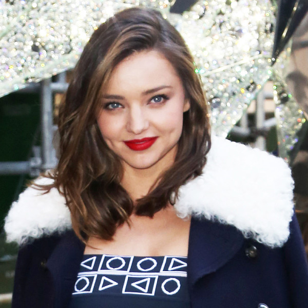 Miranda-Kerr-red-lipstick-updated-600x600