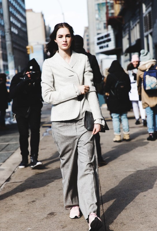 New York Fashion Week-Fall Winter 2015-Street Style-NYFW-Grey Outfit-2-790x1185