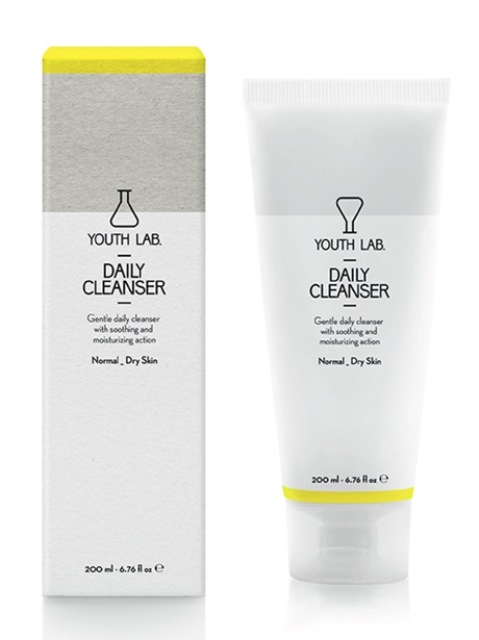 Daily-Cleanser-Normal Dry-Skin-enlarge