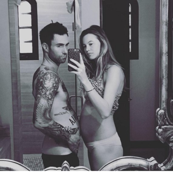 Adam-Levine-Behati-Prinsloo-
