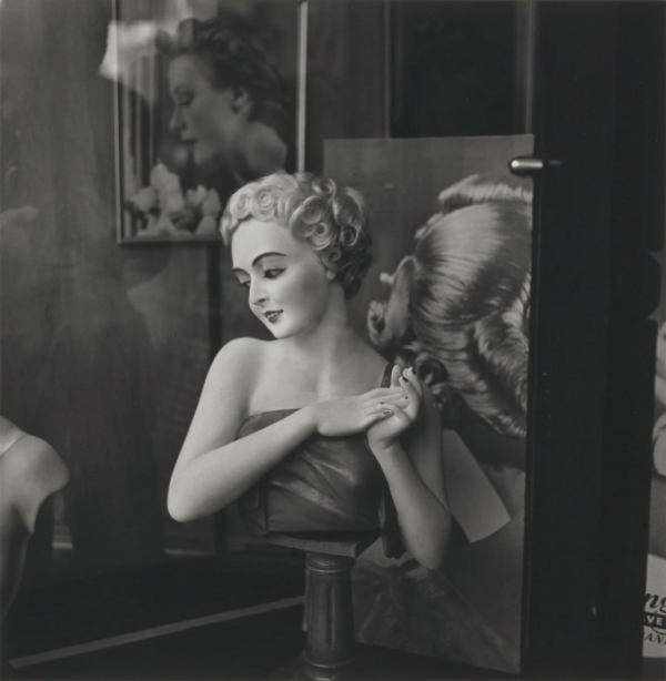 Beauty Shop New York 1949