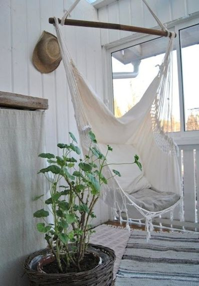 HAMMOCK 16