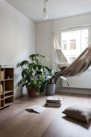 HAMMOCK 18