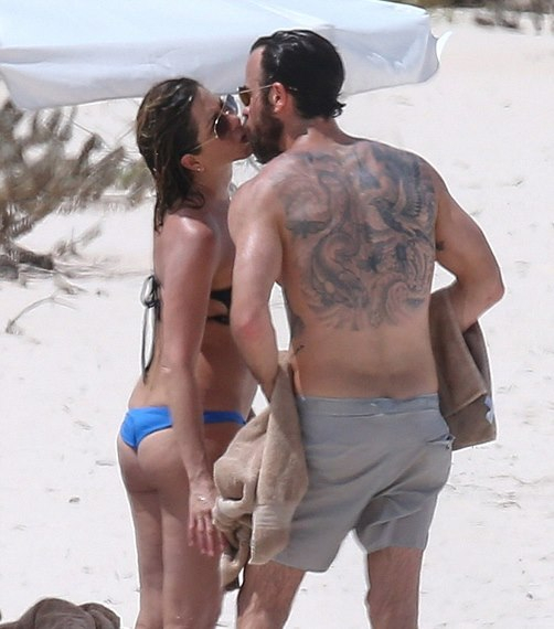 aniston 2