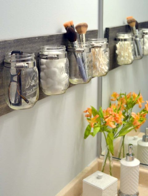 12-diy-projects-you-must-have-for-your-new-apartment 1