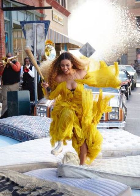 Queen bey-lemonade 4A