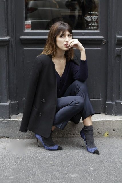 Με ένα ζευγάρι καλτσάκια μπορείτε εύκολα να φορέσετε τα πιο καλοκαιρινά σας παπούτσια και το φθινόπωρο.