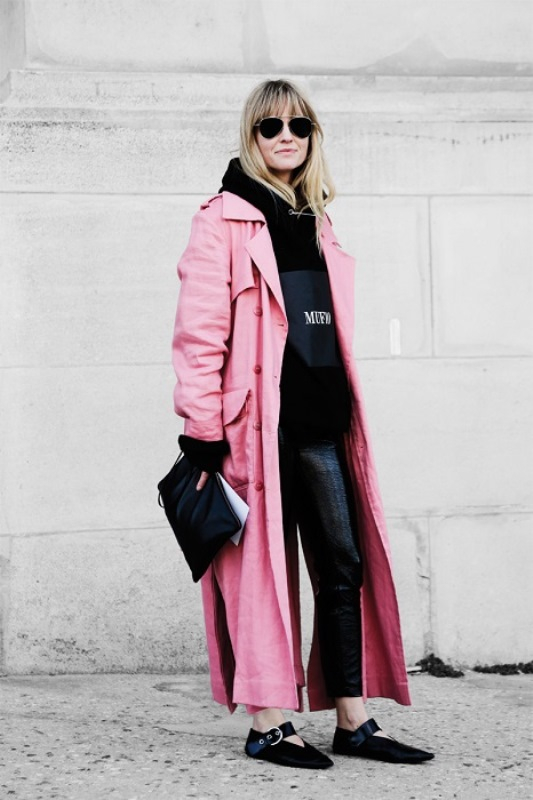 how-to-wear-a-hoodie-06