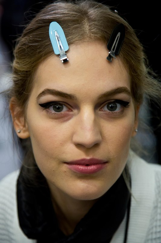 Eyeliner OK...αλλά να έχει ένα STOP.