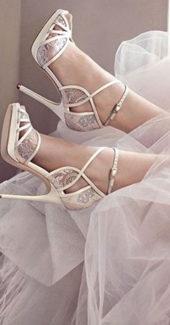 wedding-shoes-12