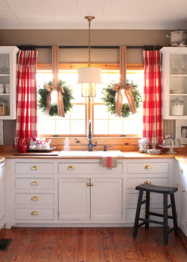 christmaskitchen-e.jpg