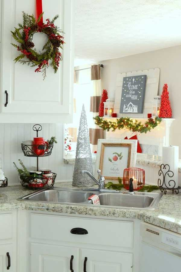 christmaskitchen-m.jpg