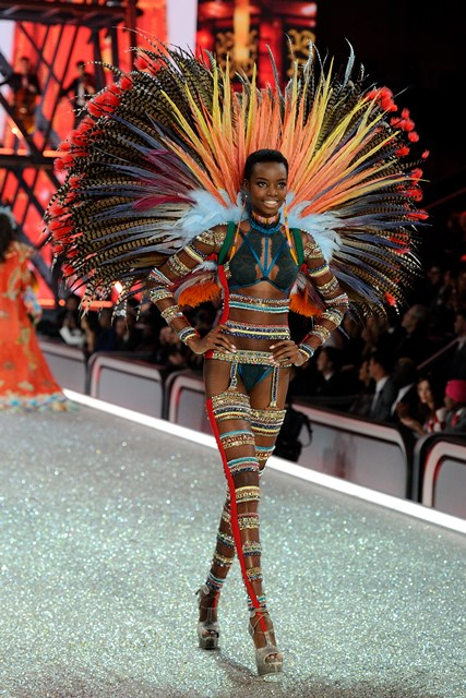 victorias-secret-ax.jpg