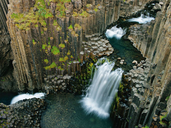 iceland-nature-travel-photography-36-5863c3b6856d3-880.jpg