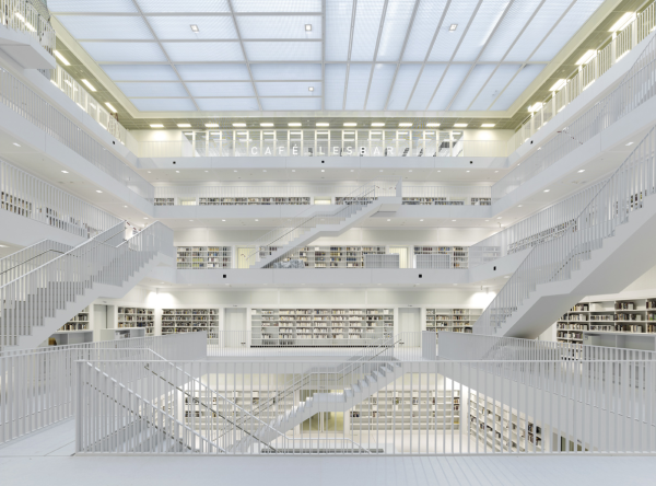Stuttgart City Library, σχεδιάστηκε από το Yi Architects,  Germany, χτίστηκε το 2011.