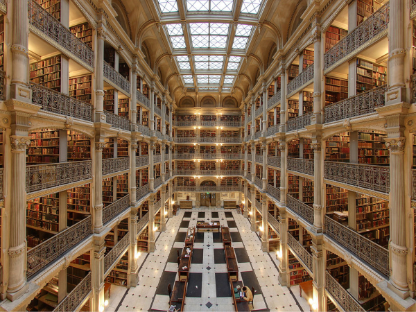 The George Peabody Library, Baltimore, USA, photo by Matthew Petroff, χτίστηκε το 1857.